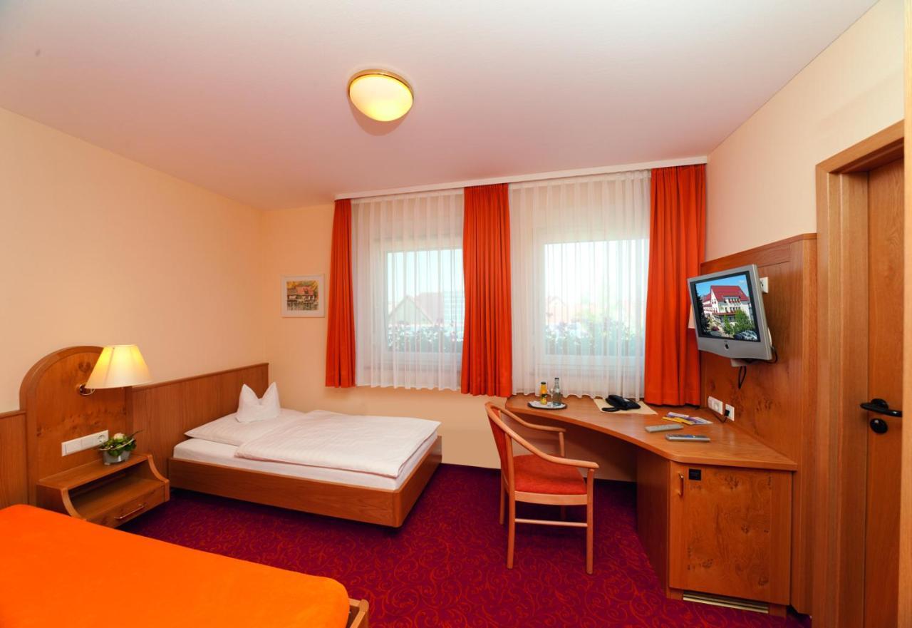 Gasthof - Hotel Zum Ochsen Gmbh Berghulen المظهر الخارجي الصورة